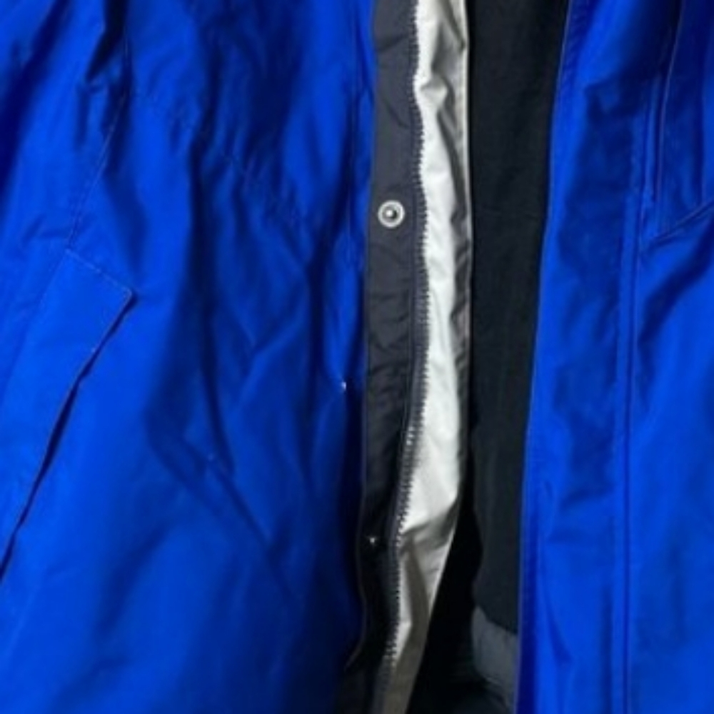 ripped coat - Picture 4 of 6